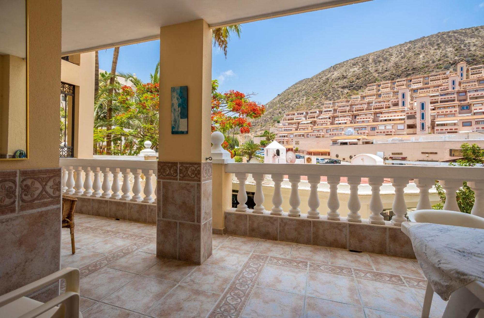 Castle Harbour Melanie'S Apartment By Lovetenerife Los Cristianos  Εξωτερικό φωτογραφία